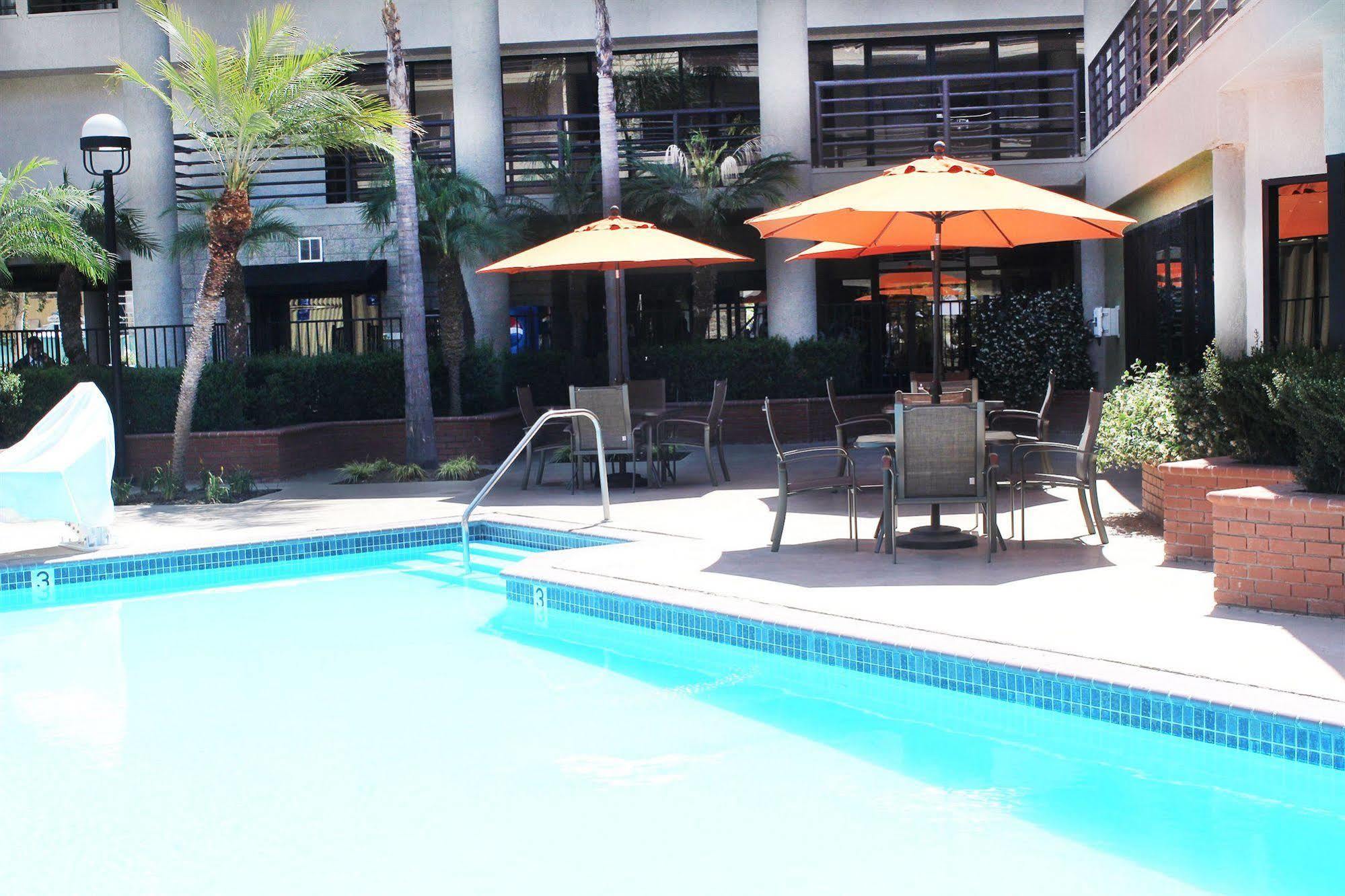 Best Western Plus Irvine Spectrum Hotel Lake Forest Εξωτερικό φωτογραφία